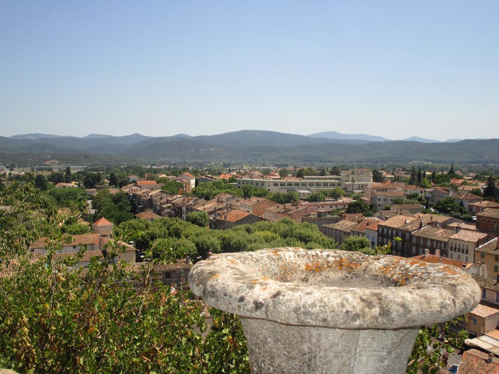 Hotel Le Logis Du Guetteur Les Arcs-sur-Argens Exterior foto