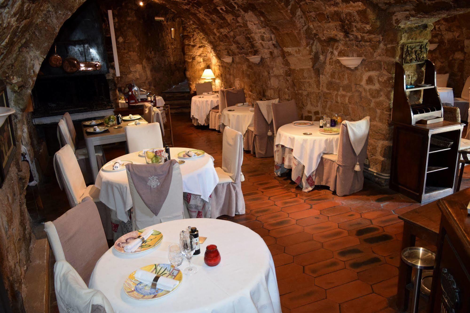 Hotel Le Logis Du Guetteur Les Arcs-sur-Argens Exterior foto